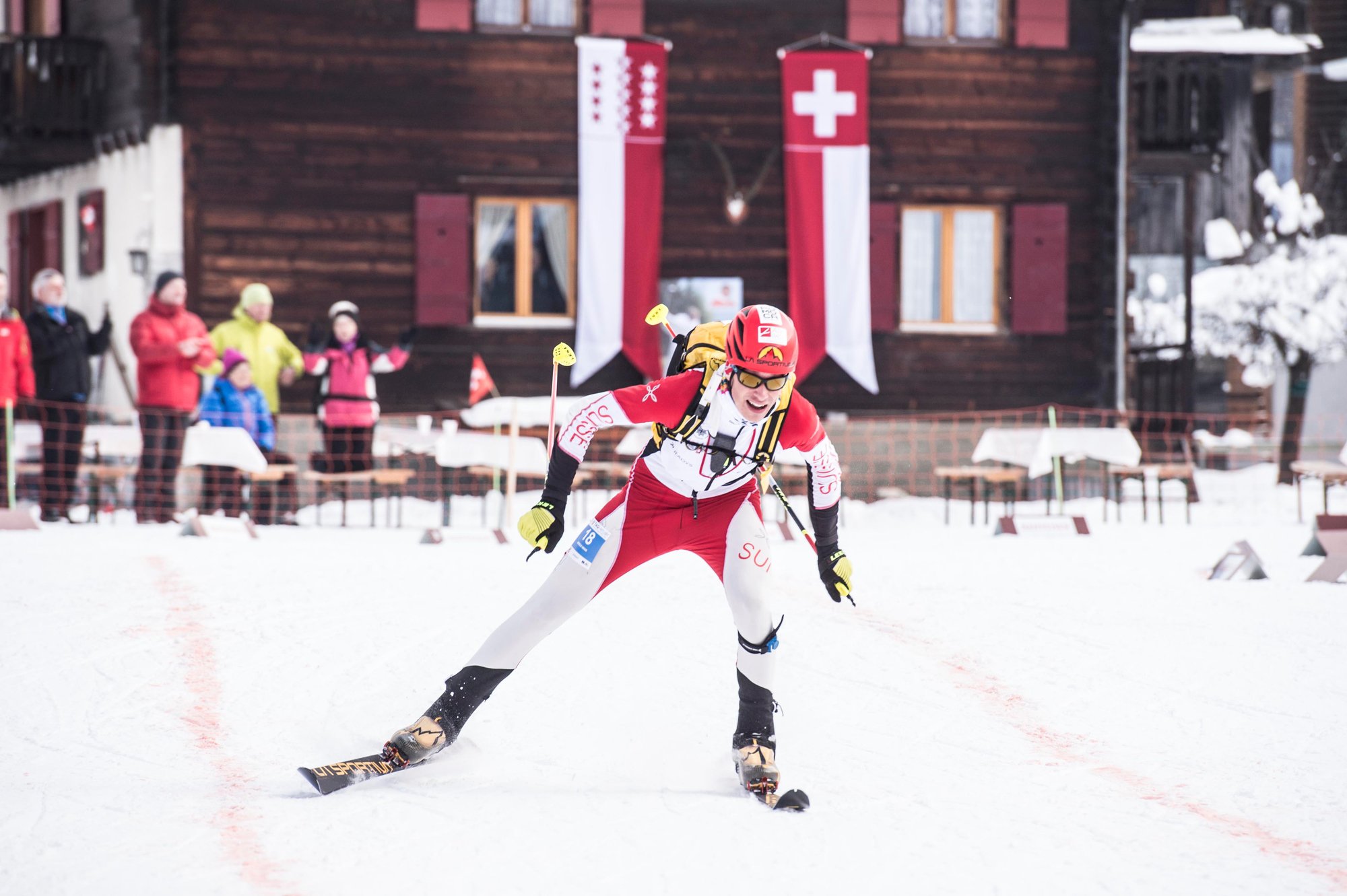 Iwan Arnold et ses compères valaisans de l'équipe suisse de ski-alpinisme reprennent espoir.