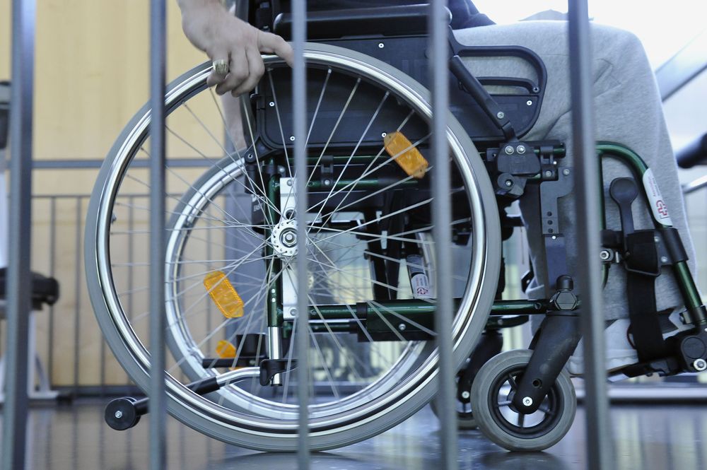 Les sections valaisannes de l'Association suisse des paraplégiques pointent du doigt les récents votes des conseillers nationaux valaisans sur la baisse des rentes AI.