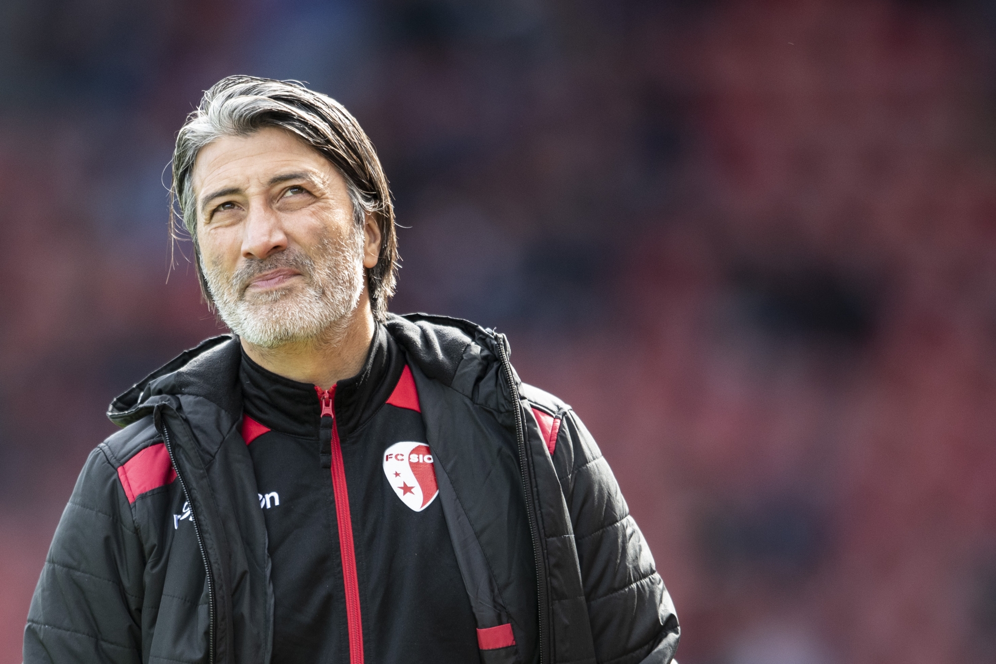 Murat Yakin n'est plus l'entraîneur du FC Sion.