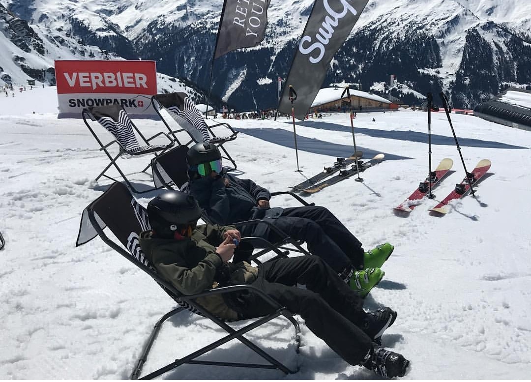 Les amateurs de glisse ont pu se faire plaisir ce week-end dans certaines stations valaisannes, comme ici à Verbier.