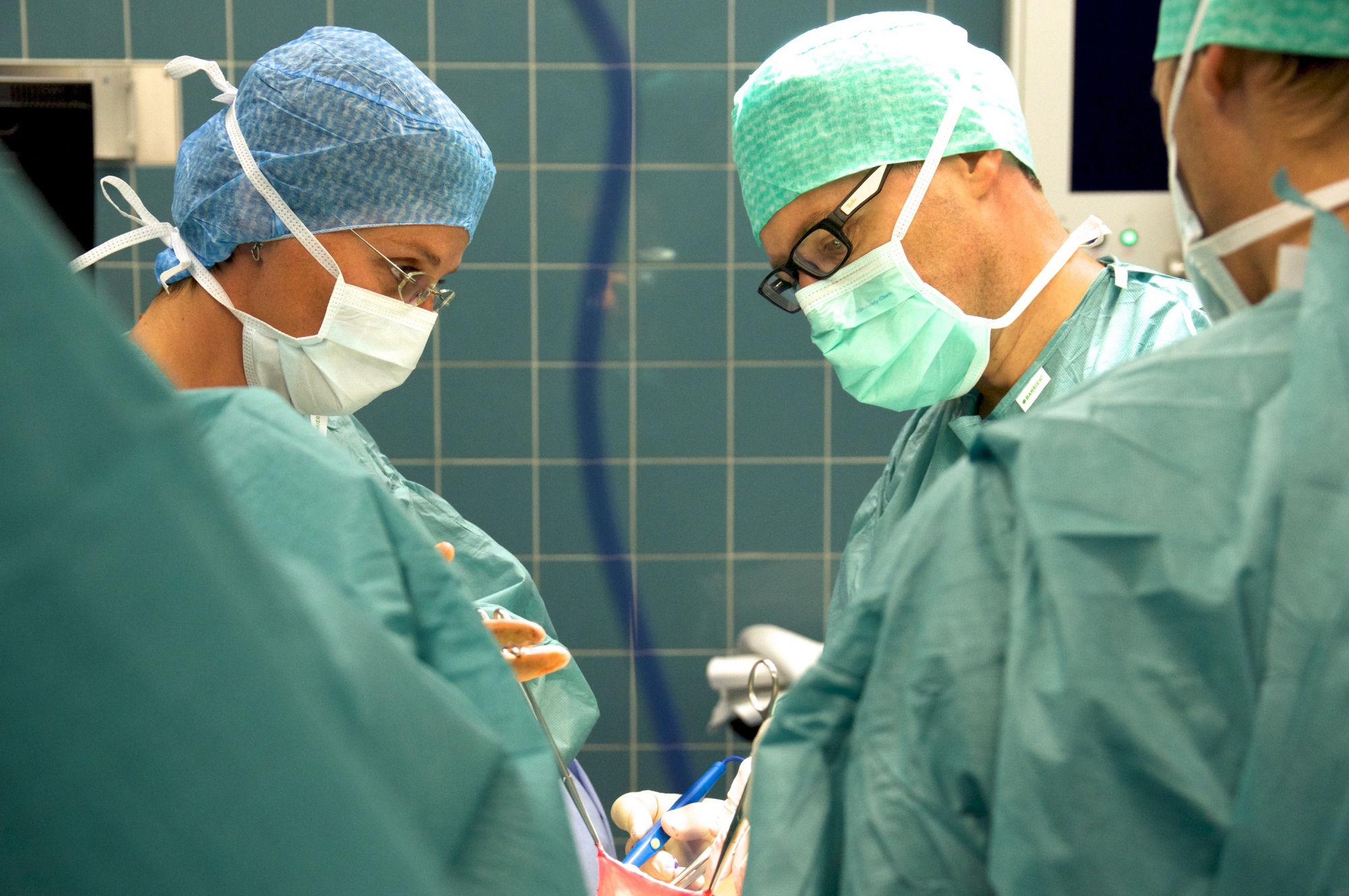 L'Hôpital du Valais veut voir le taux d'infection des sites opératoires retourner à la baisse.