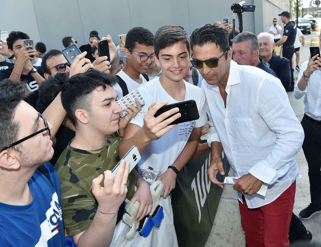 Gianluigi Buffon est de retour auprès de ses fans de la Juve.