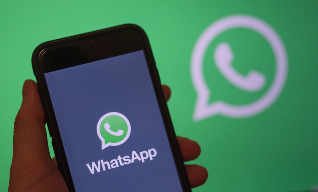 Sur l'application de messagerie WhatsApp, comme sur Telegram, une faille de sécurité sur Android permet aux hackers d'accéder notamment aux photos envoyées. (Illustration)