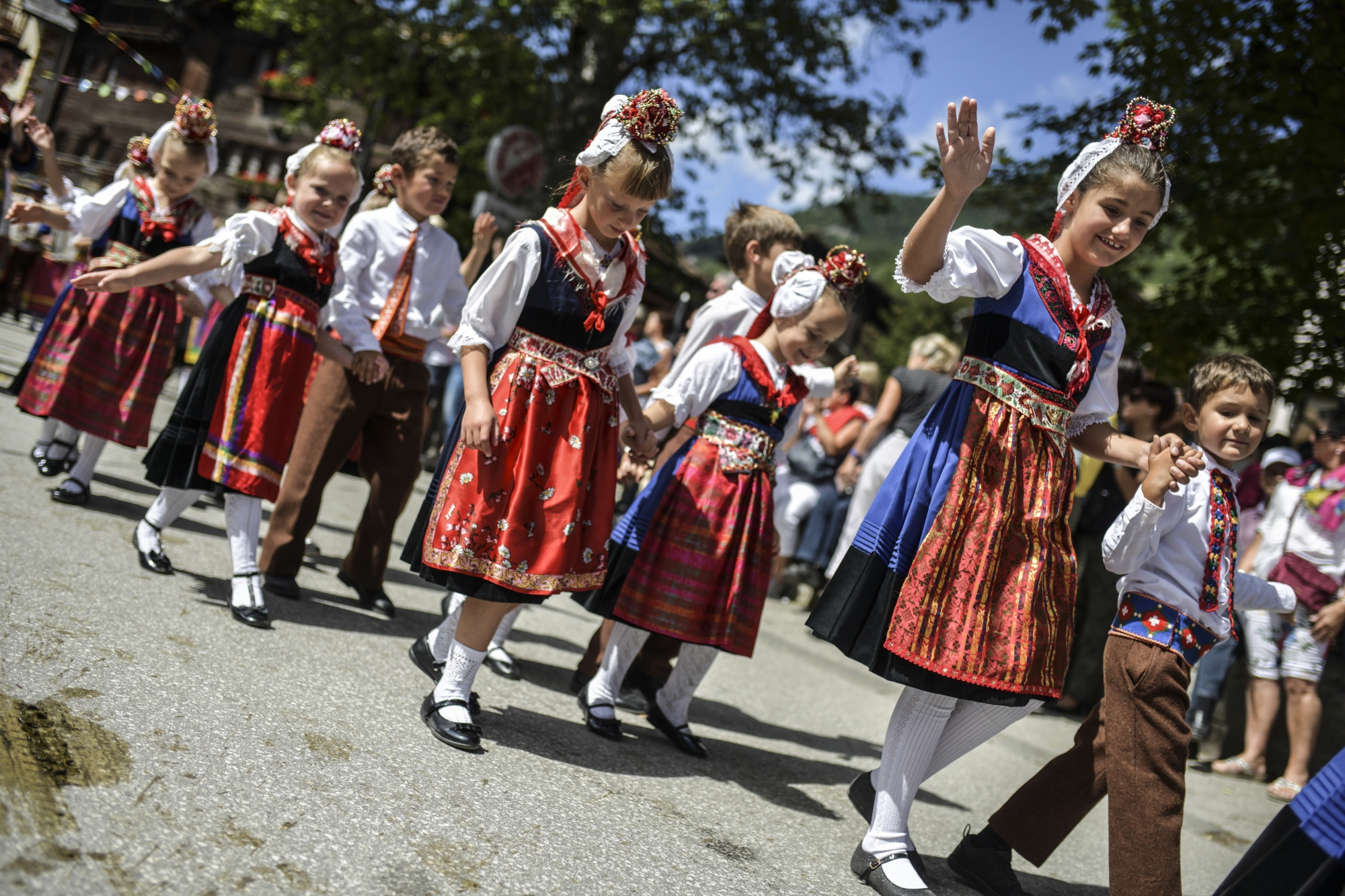 A Evolène, la fête folklorique de la mi-été est une tradition qui se vit en famille.
