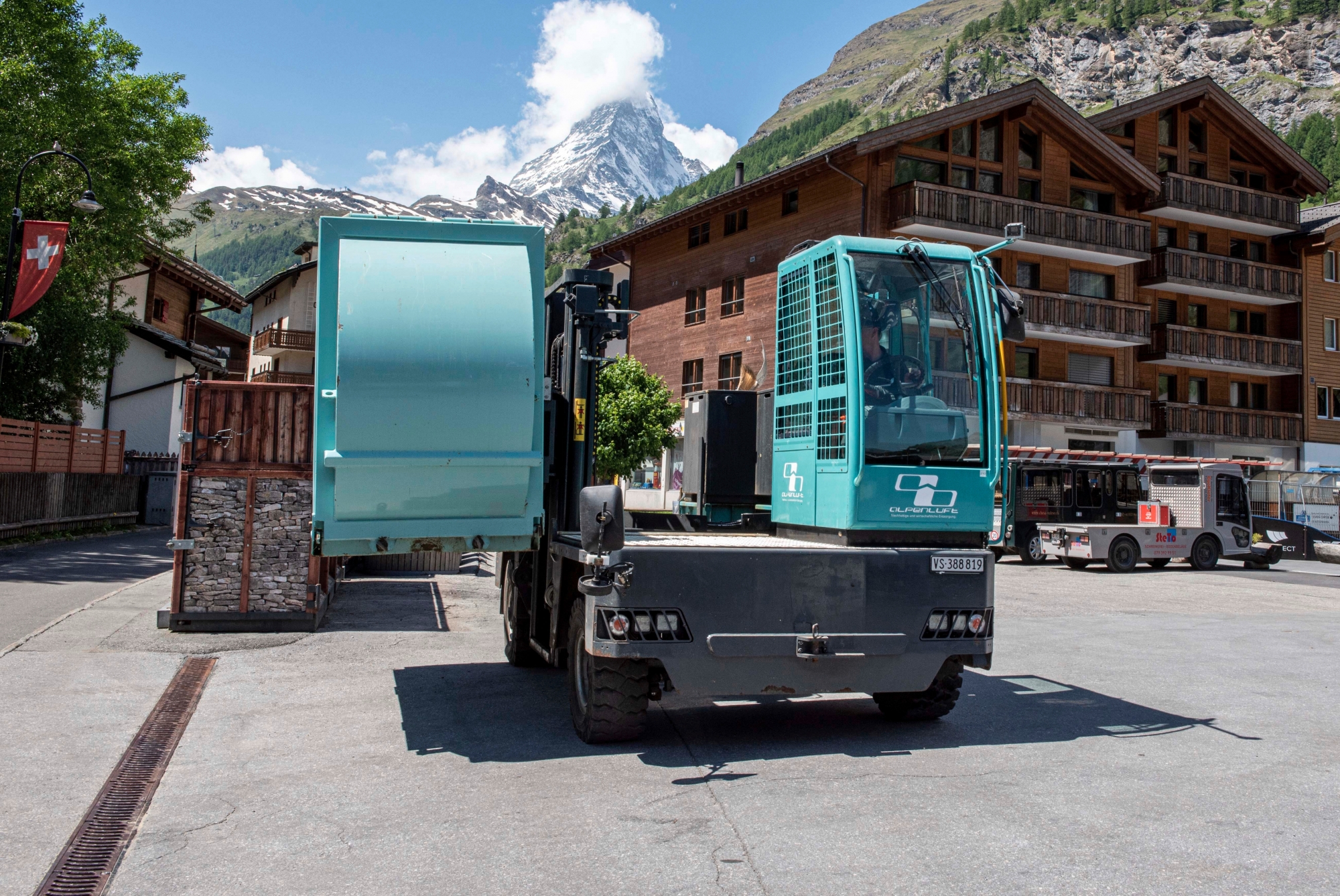 Wasteloop; Engin éléctrique de ramassage des déchets; Zermatt; Photo Lib/André Bulliard; 19.06.2019