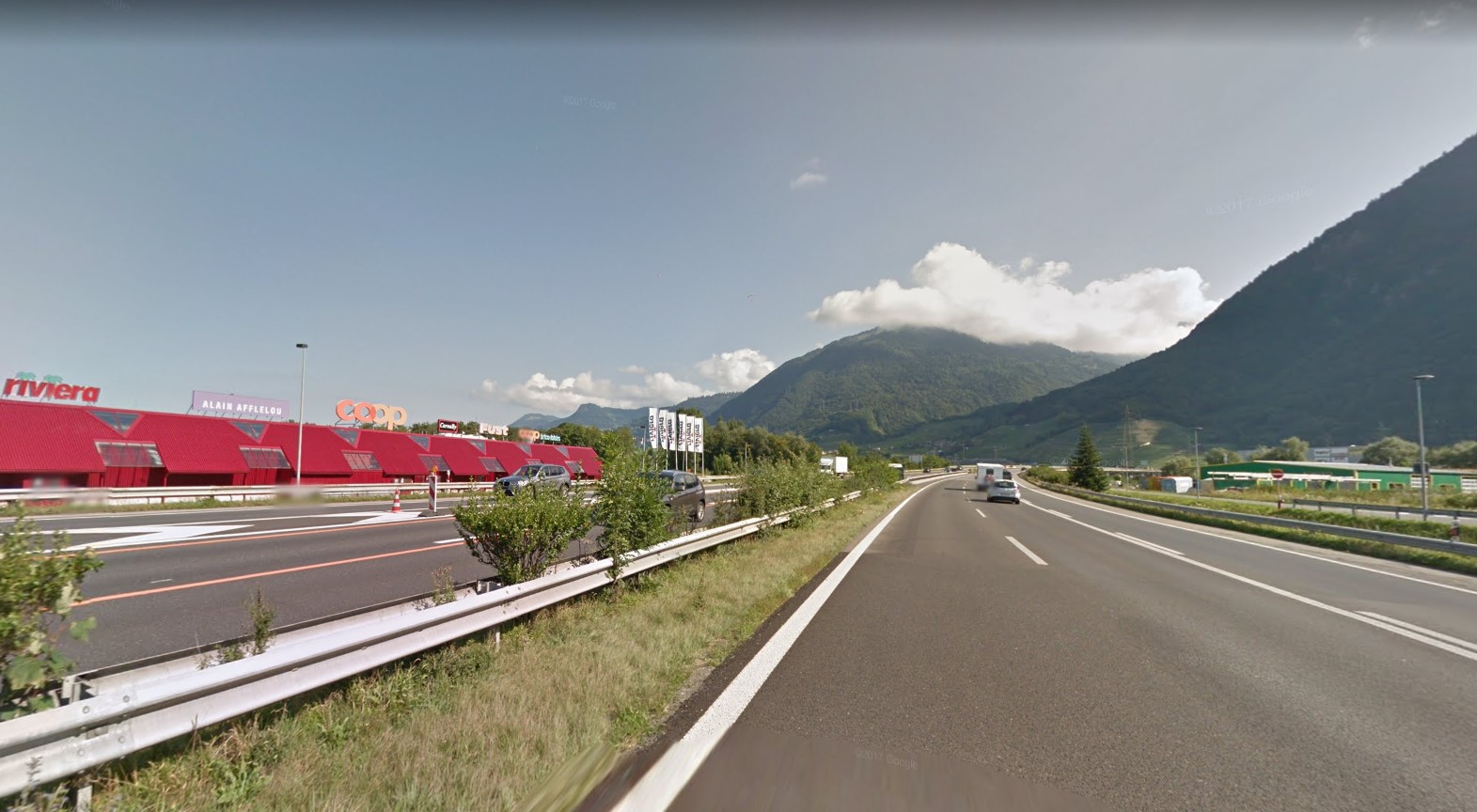 La sortie et rentrée d'autoroute de Villeneuve, côté montagne, seront fermées les nuits du 19 au 21 août. 