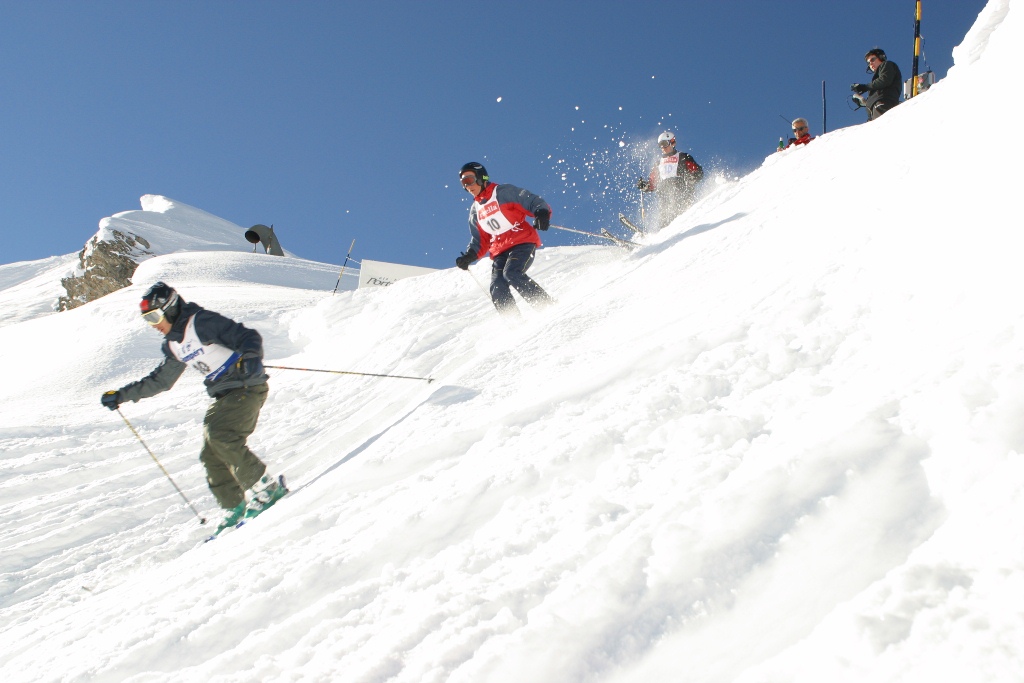 Samedi 2 mars, Chavanette The Wall invite tous ceux qui ont le niveau de skier sur une piste noire à défier le Mur suisse.