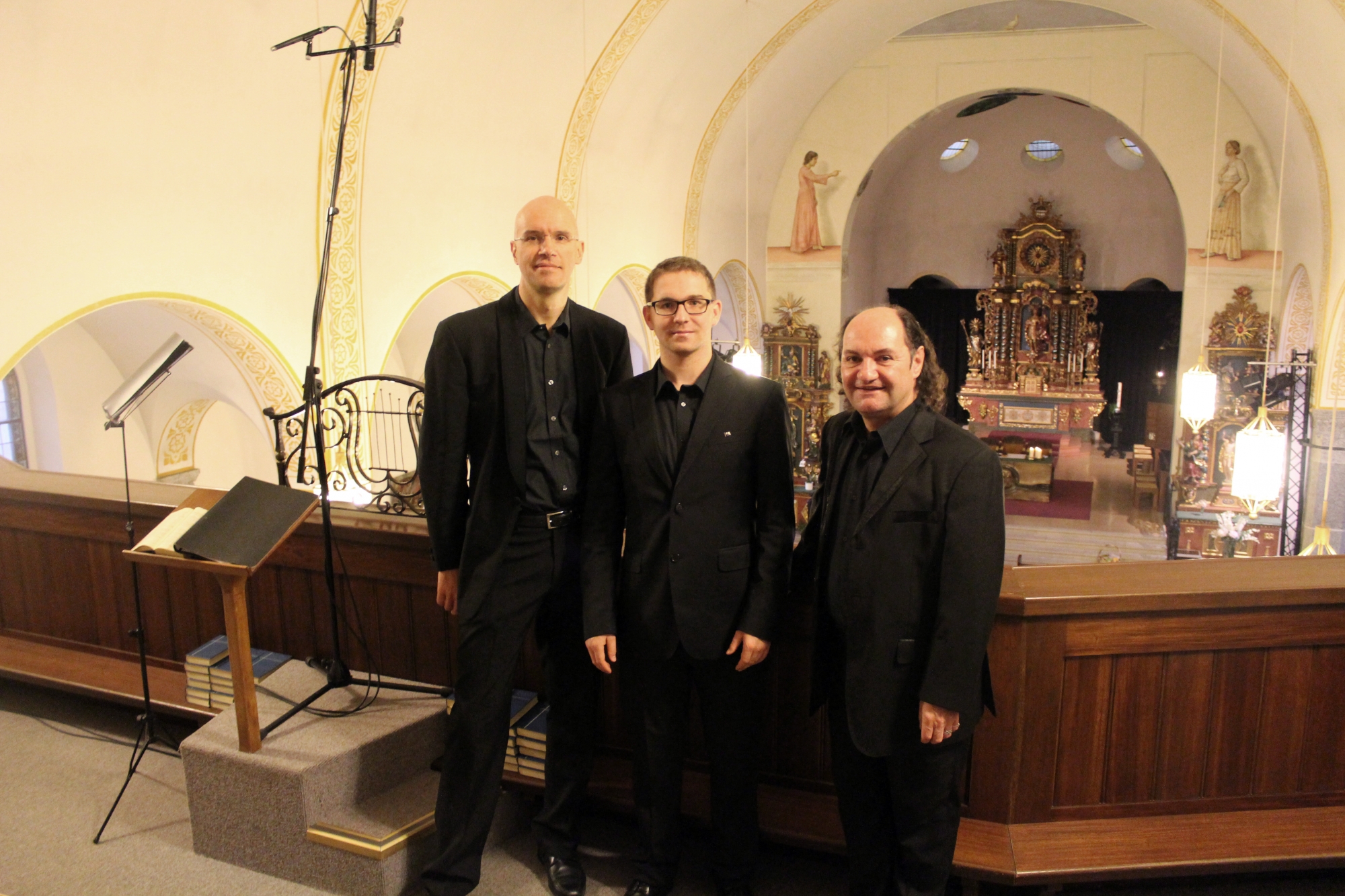 La Chapelle est avant tout un trio vocal composé de, de gauche à droite: Vincent Arlettaz, basse; Tristan Blanchet, ténor; Christophe Carré, contreténor.