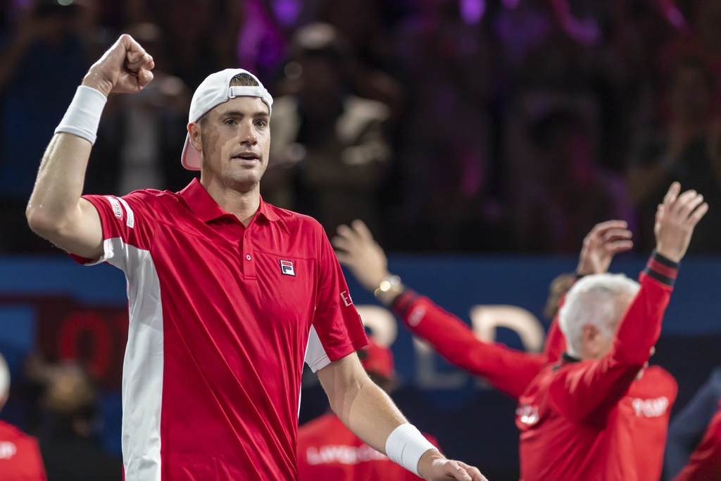 La rencontre entre John Isner et Alexander Zverev a vraiment épousé un scénario improbable. 