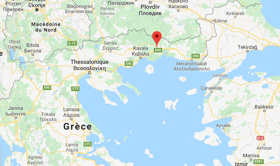Le conducteur a été arrêté lundi matin sur l'autoroute Egnatia en direction de la ville de Thessalonique, près du péage de la ville de Xanthi, selon la police.