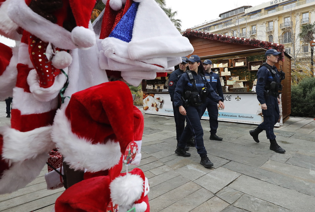 Le marché de Noël avait été passé au peigne fin par les équipes de déminage avant de rouvrir deux heures après son évacuation. (illustration)