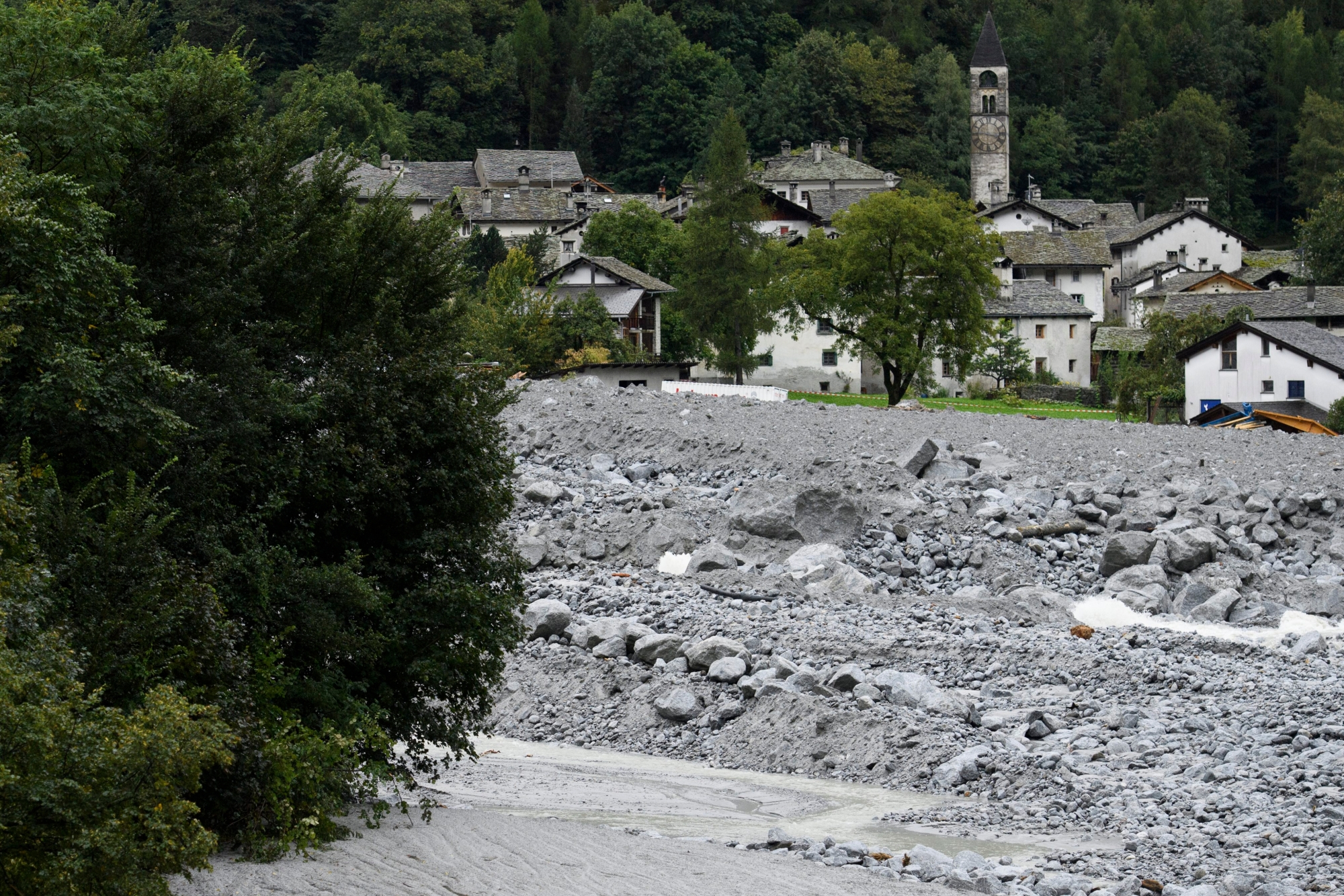 View of bondo, pictured during a media tour in the evacuated village of Bondo on Sunday, September 10, 2017, in Bondo, Switzerland. The village has been hit by a massive landslide on August 23. Eight people have been declared missing. (KEYSTONE POOL/Gian Ehrenzeller) SCHWEIZ BONDO BERGSTURZ