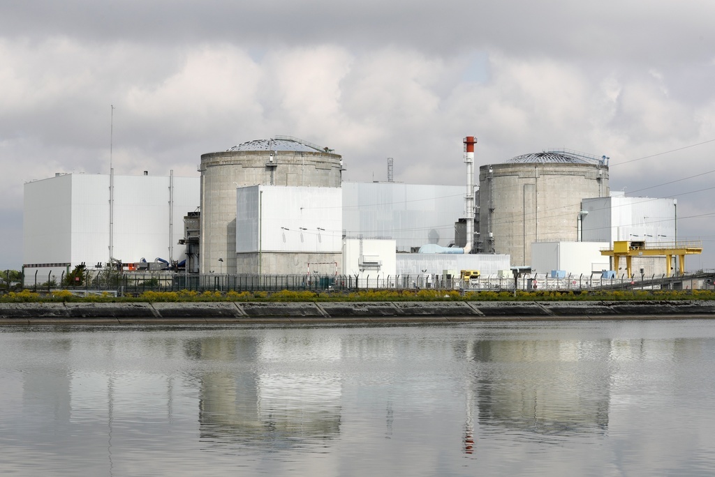La plus vieille centrale nucléaire de France sera mise à l'arrêt d'ici à l'été 2020, mais son démantèlement pourrait durer jusqu'en 2040.