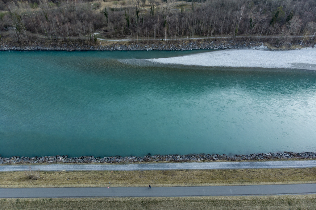 La qualité de l'eau d'un fleuve comme le Rhin peut être impacté par un seul site industriel.
