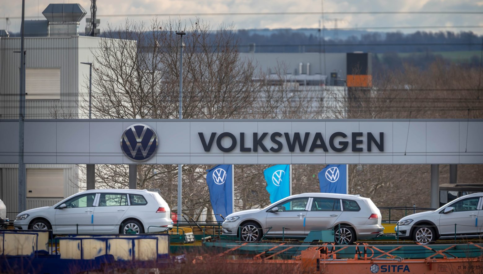 epa08247062 The Volkswagen (VW) vehicle factory in Zwickau, Germany, 25 February 2020. The Volkswagen annual press conference will be held on 17 March 2020 in Wolfsburg.  EPA/UWE MEINHOLD GERMANY VOLKSWAGEN