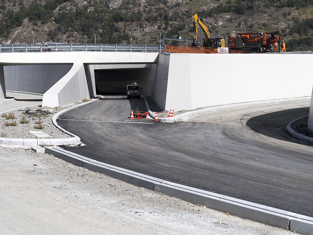 Le Valais est le principal bénéficiaire de l'enveloppe de l'OFROU dévolue à la construction des routes nationales (archives).