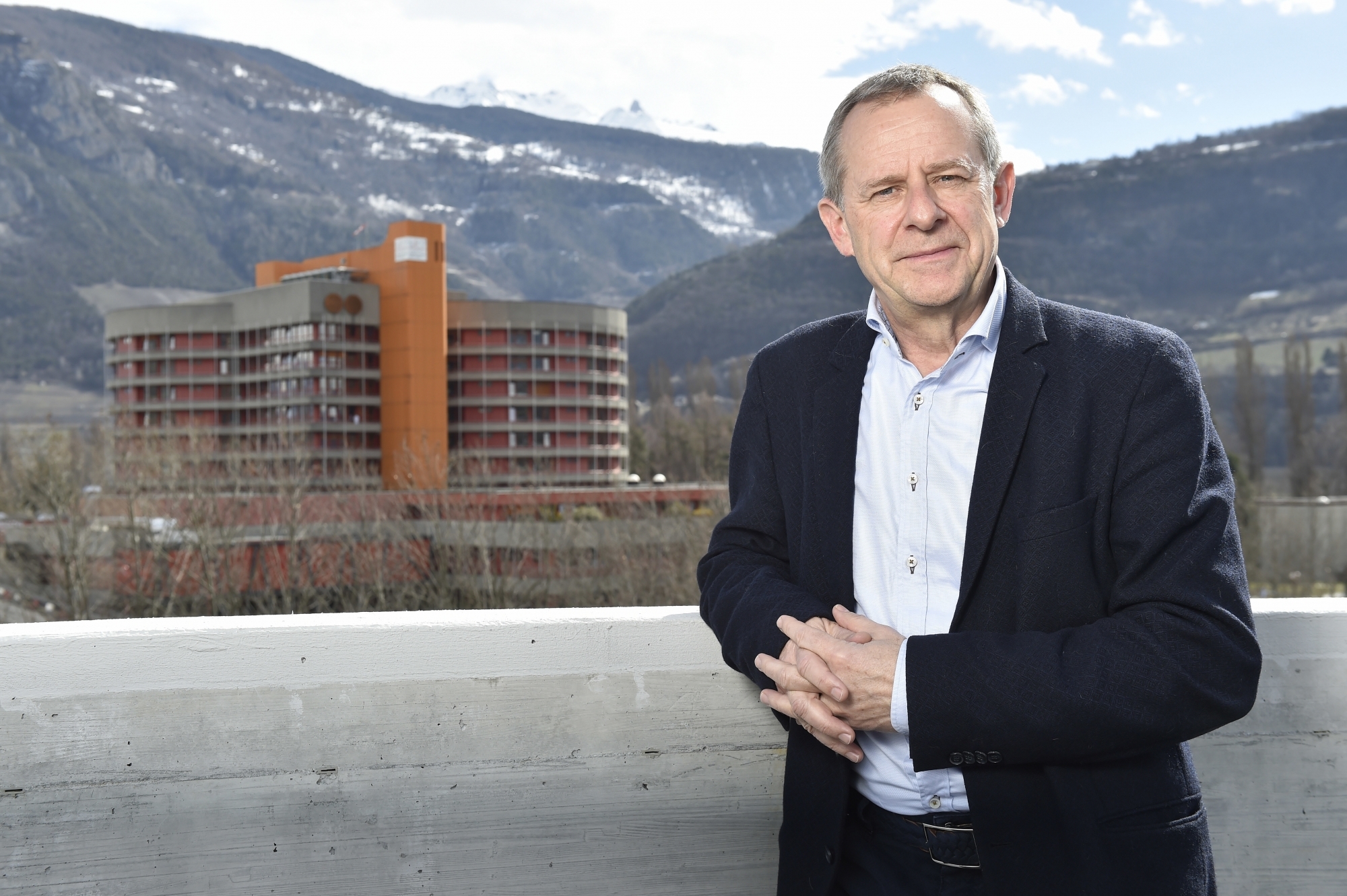 Eric Bonvin, directeur général de l'Hôpital du Valais, répond tous les jours à vos questions via "Le Nouvelliste"