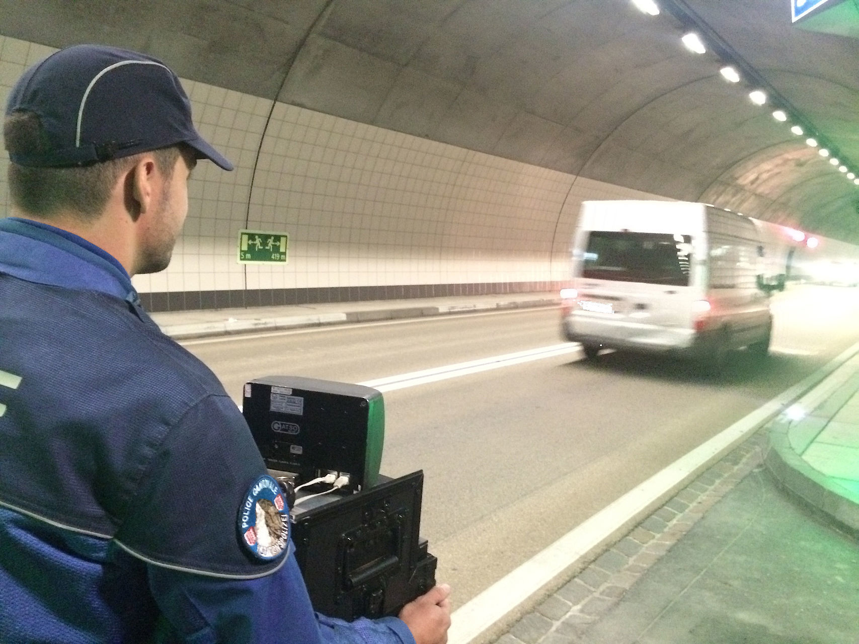 Confinement ou pas, la police cantonale garde un œil sur les routes.