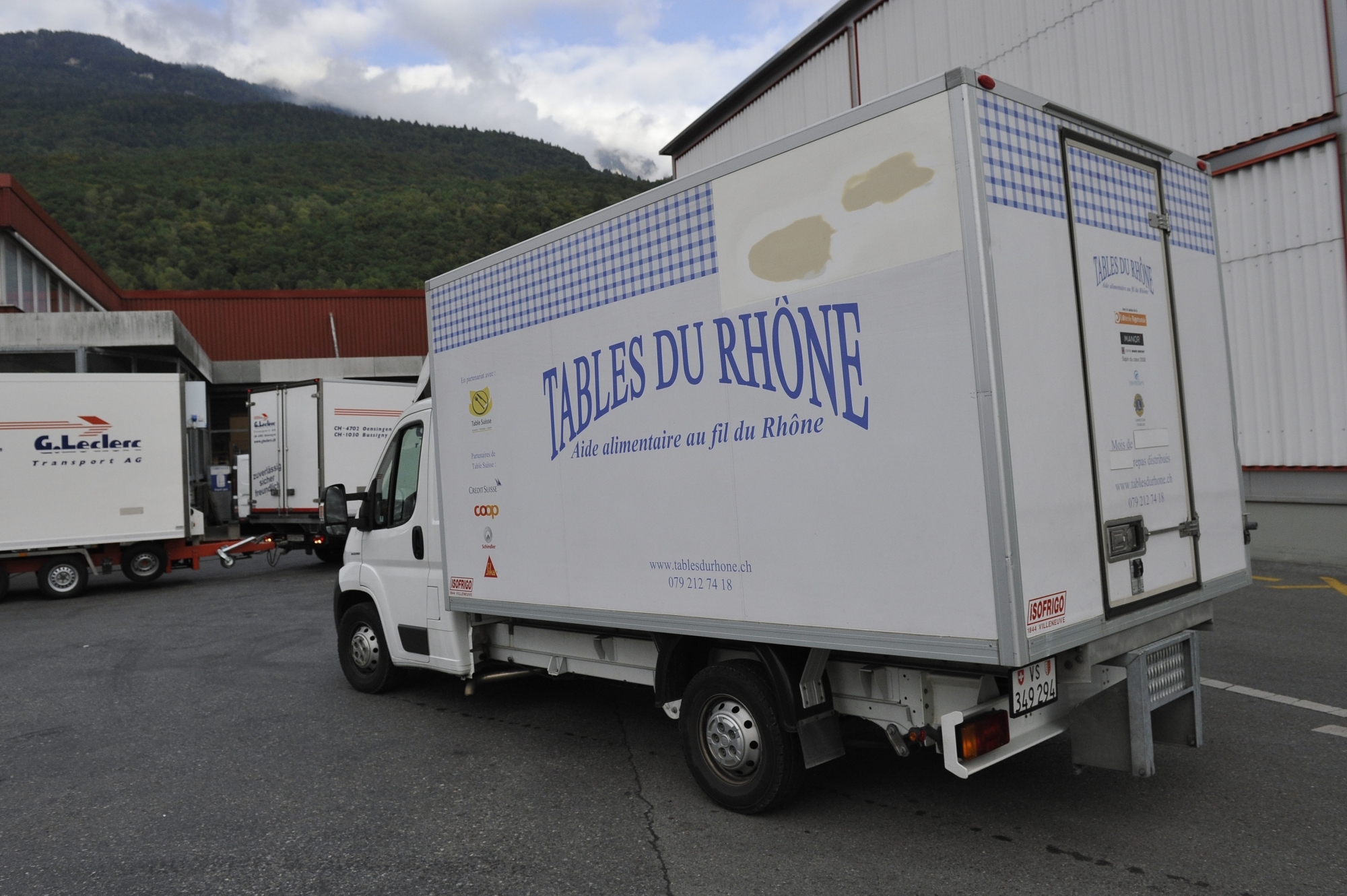 Pour la première fois, les Tables du Rhône vont accorder des bons en argent pour l'achat d'aliments.