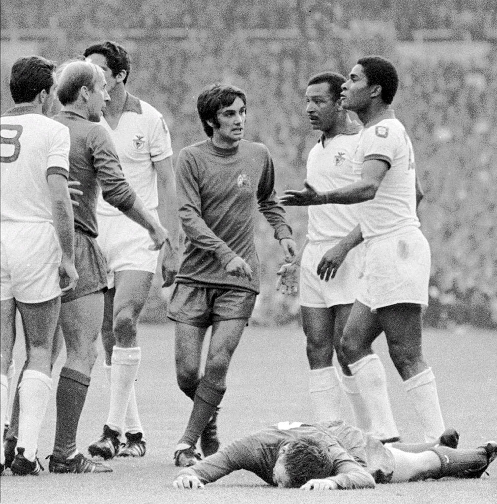 George Best, légende de Manchester United, affrontait le Benfica d'Eusebio. (Archives)