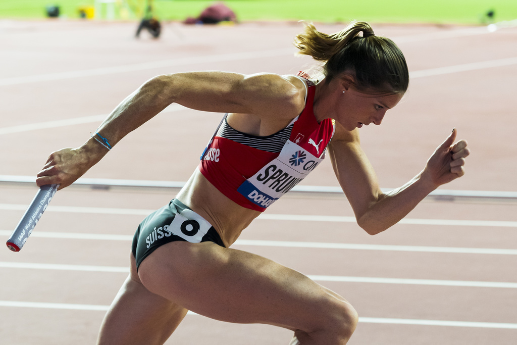 Lea Sprunger, ici lors du relais 4x400m des qualifications à la Coupe du Monde à Doha, a renoué avec la compétition avec une très belle 3e place aux Impossible Games d'Oslo.
