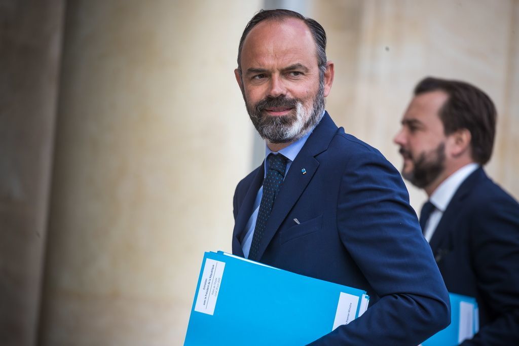 Le Premier ministre Edouard Philippe a remis vendredi matin la démission de son gouvernement à Emmanuel Macron, qui l'a acceptée, a annoncé l'Elysée.