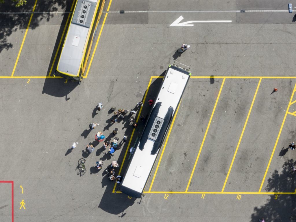 Les autocars devront être dotés d'au moins deux places pour chaises roulantes (archives).