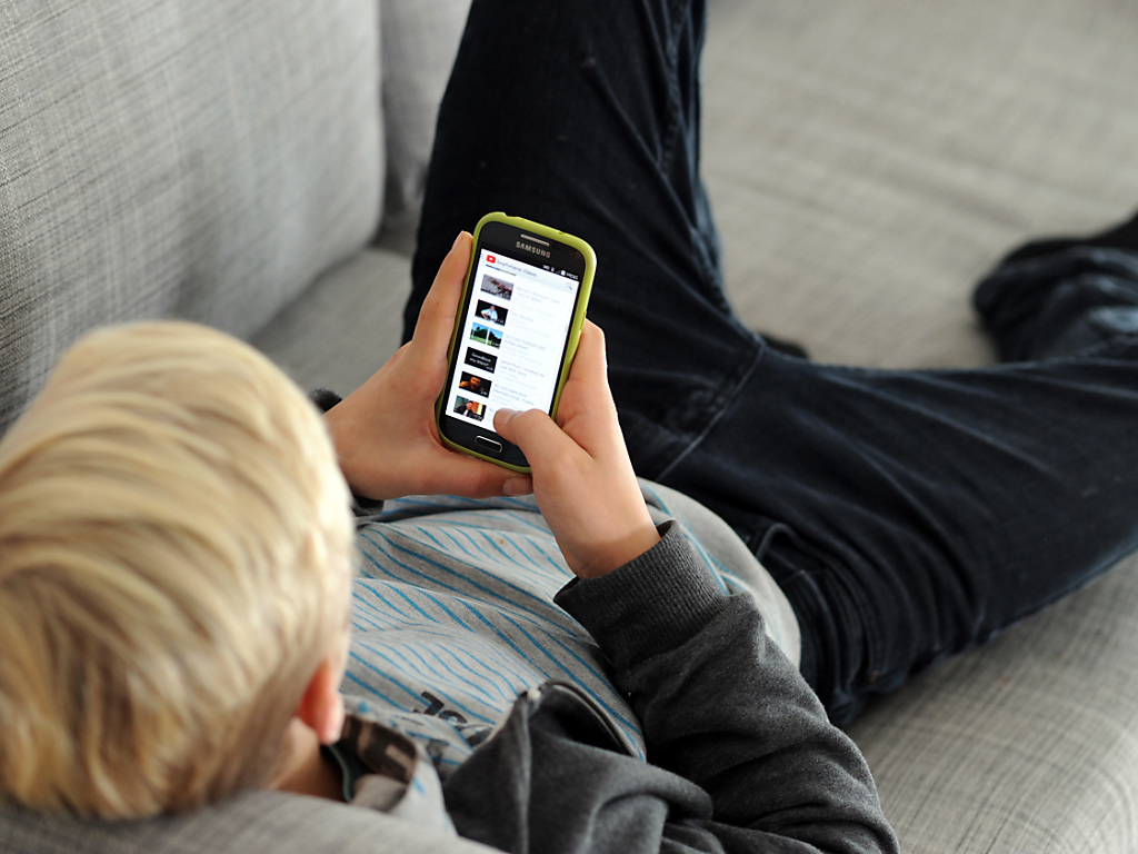 Le smartphone est indissociable du quotidien de la plupart des jeunes de nos jours (Photo prétexte).