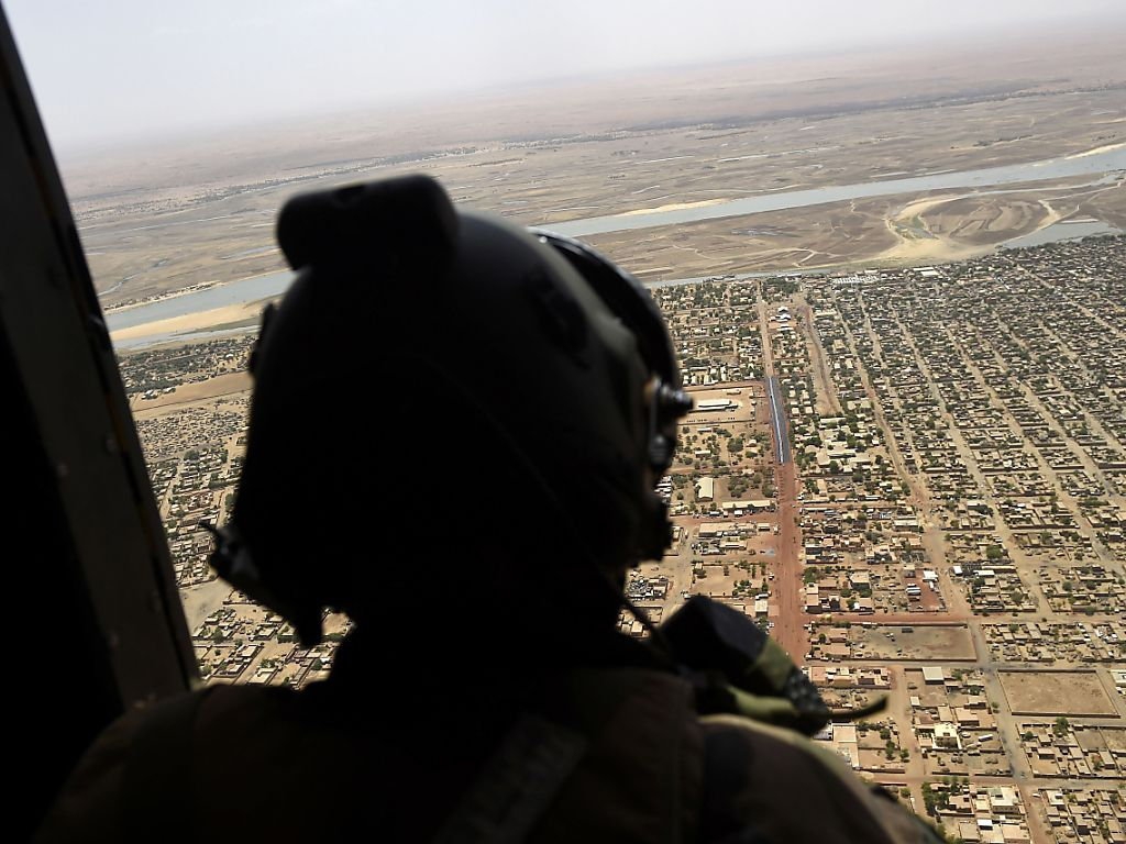 La force française Barkhane, forte de plus de 5000 militaires, a multiplié ces derniers mois les offensives au Sahel pour tenter d'enrayer la spirale de violences (archives).
ArcInfo