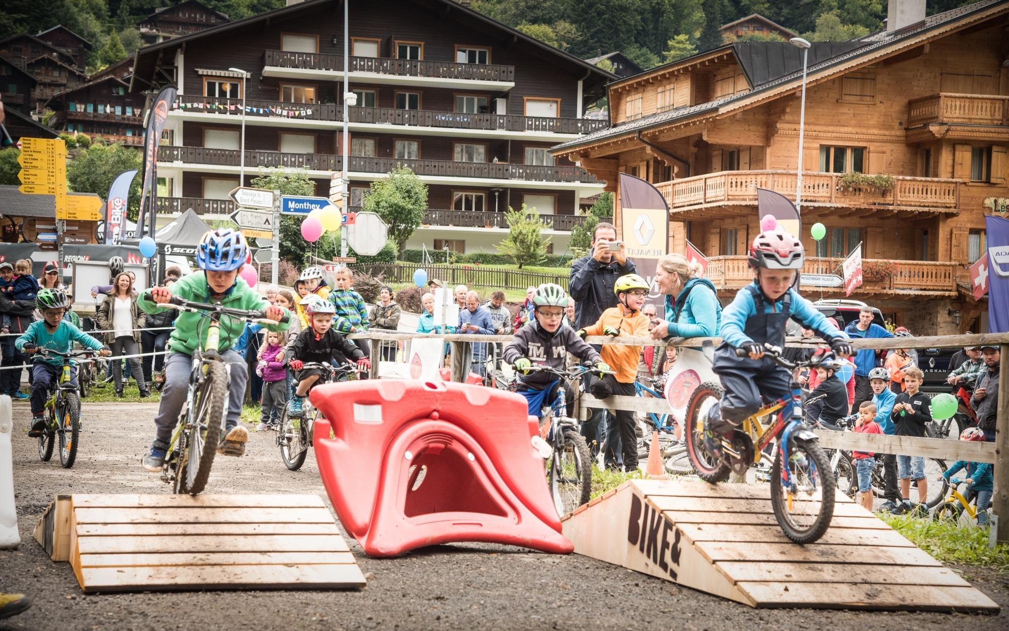 Cette année, la manifestation - ici la Kids Race - ne se déroulera pas au cœur de la station mais sur le site du Grand-Paradis.